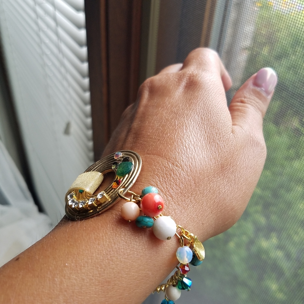 Swarovski Elements Gold Tone Multimedia Bracelet NEW - Picture 9 of 17